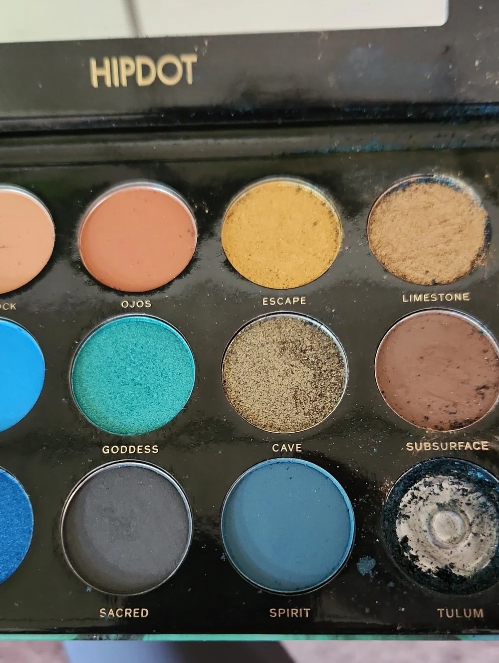 Hipdot Eye Shadow Pallet